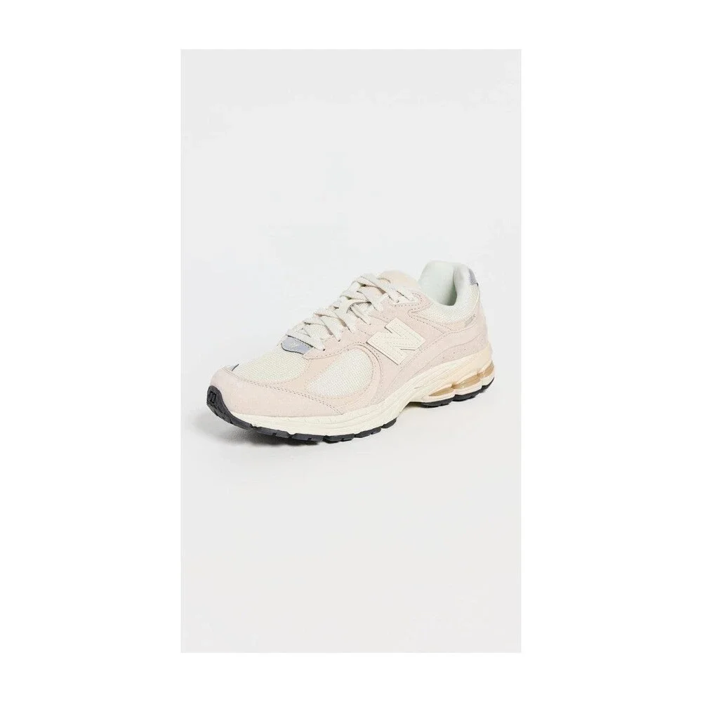 New Balance Men's 2002R V1 Calm Taupe M2002RCC